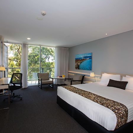 Best Western Plus Apollo Hotel Newcastle Exterior photo